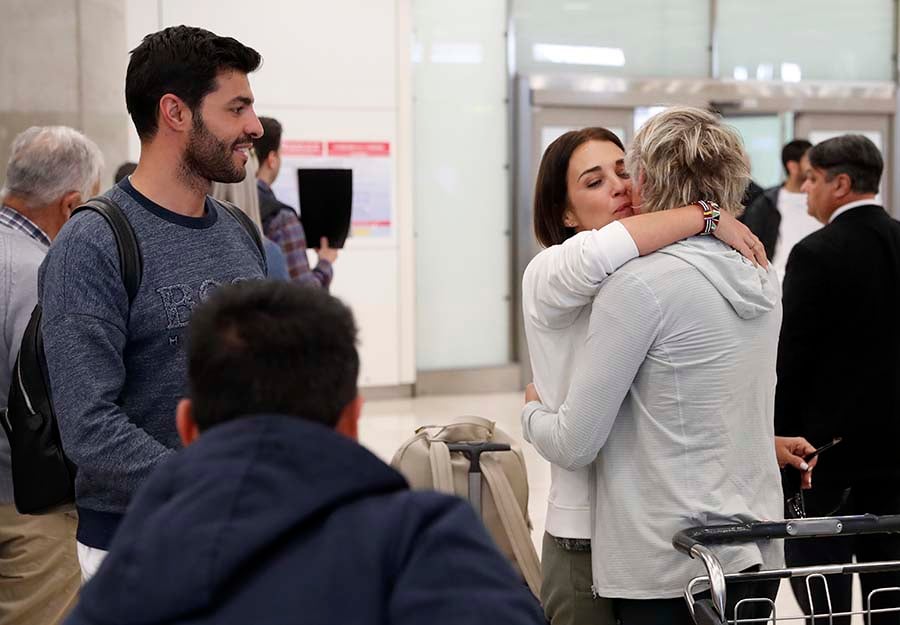 Paula Echevarr&iacute;a se despidi&oacute; con much&iacute;simo cari&ntilde;o de Jes&uacute;s Calleja, su anfitri&oacute;n y gu&iacute;a en la aventura / GTRES