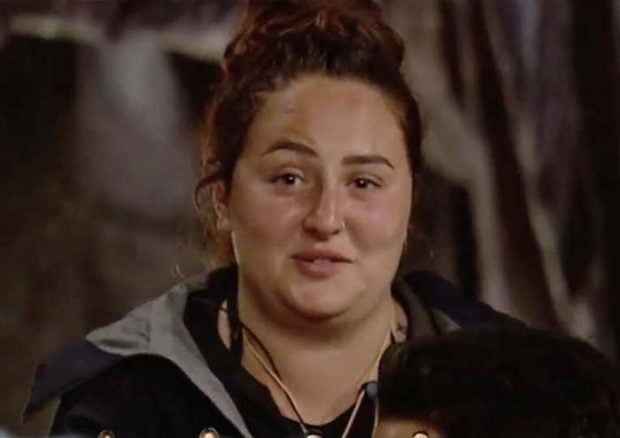 Rocío Flores durante una gala de 'Supervivientes' / Telecinco