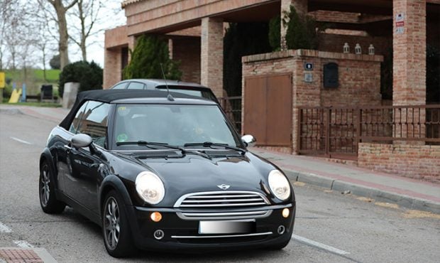 To&ntilde;o Sanch&iacute;s en su propio coche tras abandonar su casa / GTres