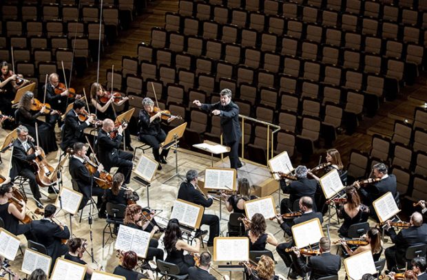 Para el maestro granadino, era la primera vez que dirig&iacute;a este homenaje / GTres