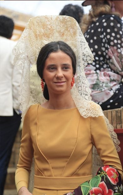 Victoria Federica debutó el año pasado en la Feria de Sevilla. La hija de la infanta Elena no dejó indiferente a nadie. ¿Volveremos a verla este año montada en el típico coche de caballos andaluz?