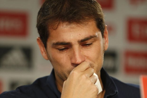 Las lágrimas del adiós de Casillas al Real Madrid en el verano de 2015 / GTRES