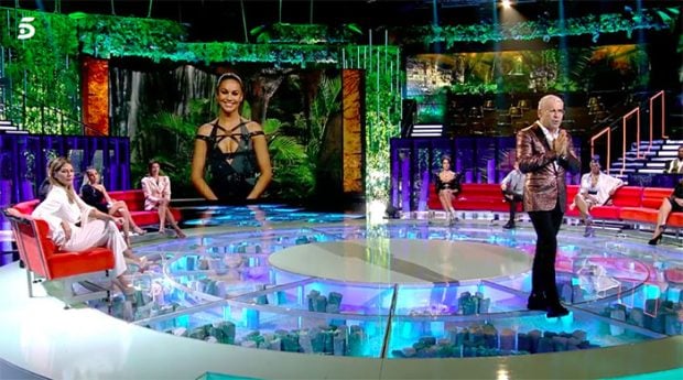 Jorge Javier V&aacute;zquez y Lara &Aacute;lvarez en 'Supervivientes'/Mediaset