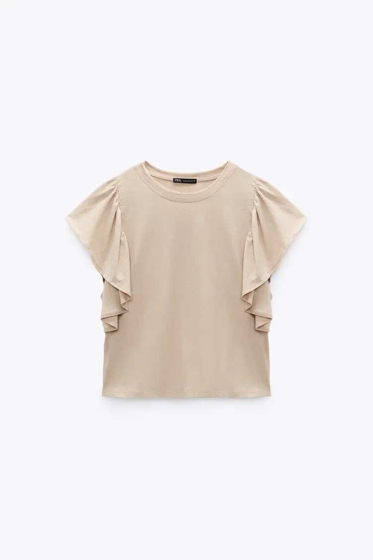 ¿Cómo vestir como Valeria, Nerea, Carmen y Lola de la serie ‘Valeria’ con prendas de Zara y Stradivarius?