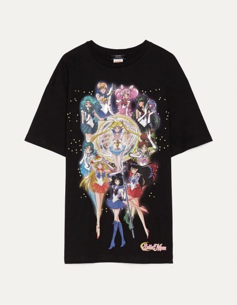Sailor Moon vuelve 25 a&ntilde;os despu&eacute;s de la mano de estas prendas