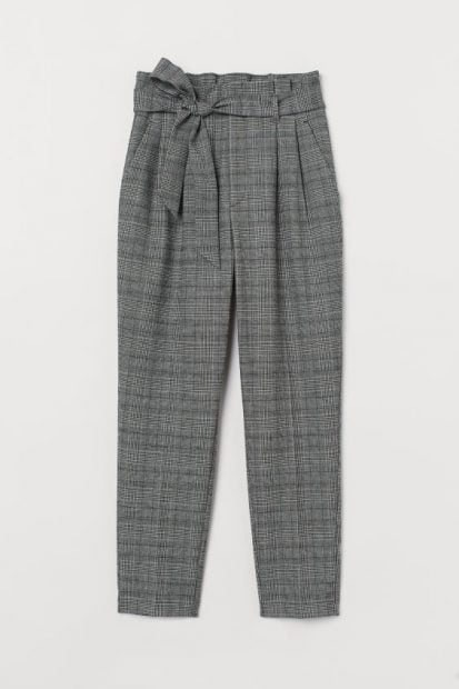 Si mides menos de 1&rsquo;60 estos son los pantalones de H&M que debes buscar