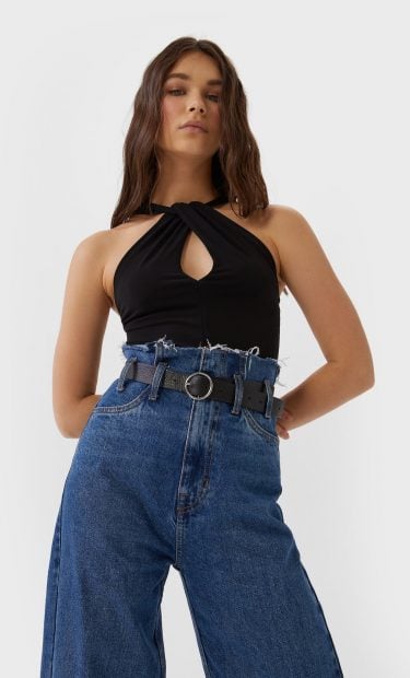 Cómo llevar un crop top si tienes más de 30 años
