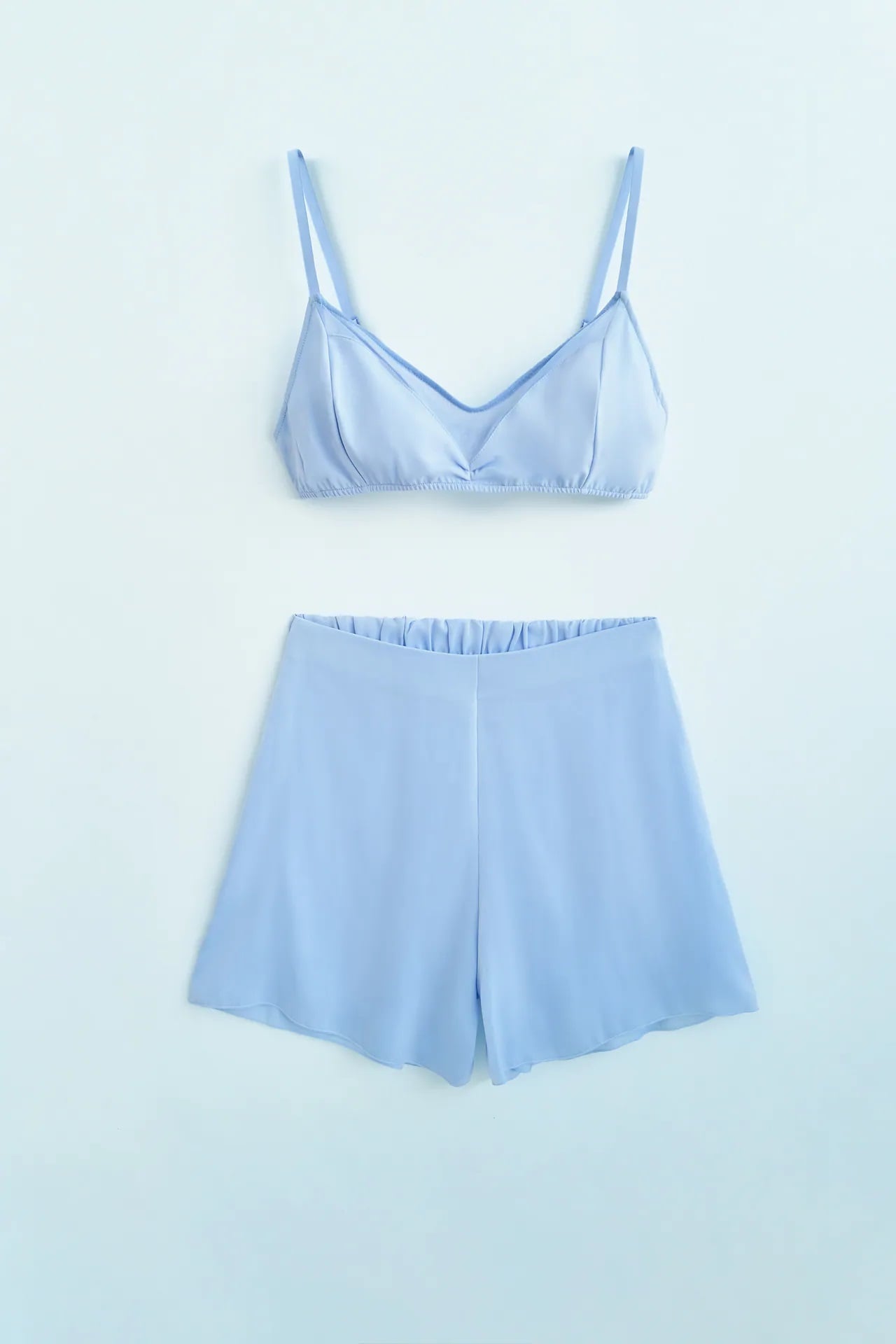 Zara sorprende con su colecci&oacute;n &lsquo;intimates&rsquo; pensada para disfrutar de la comodidad