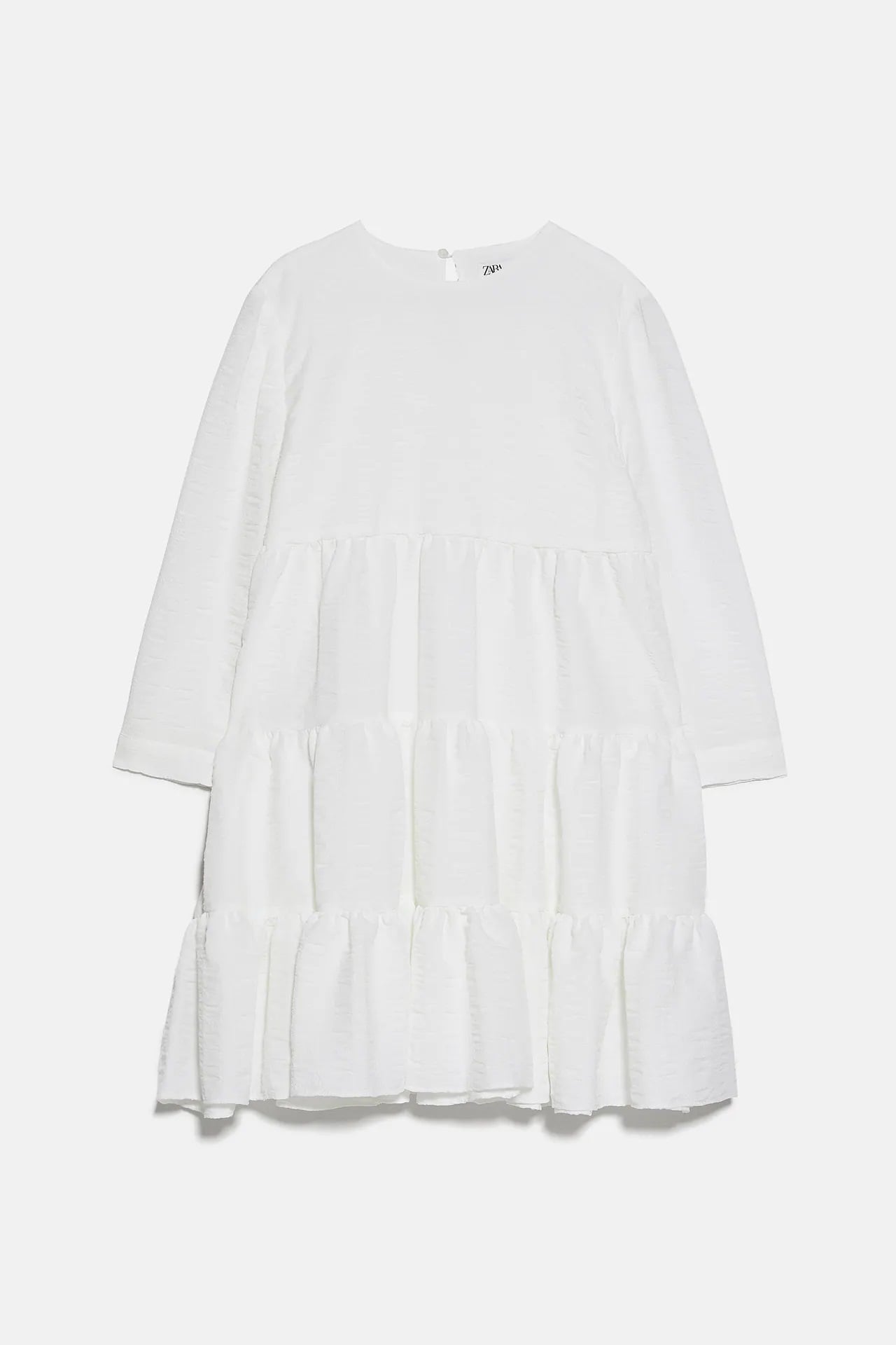 La infanta Sofía hace que se agote este vestido blanco de Zara