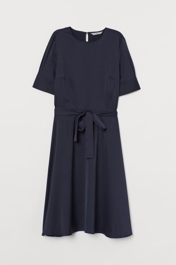 Rebajas H&M: Vestidos de lujo por menos de 30 euros para bodas, bautizos y comuniones