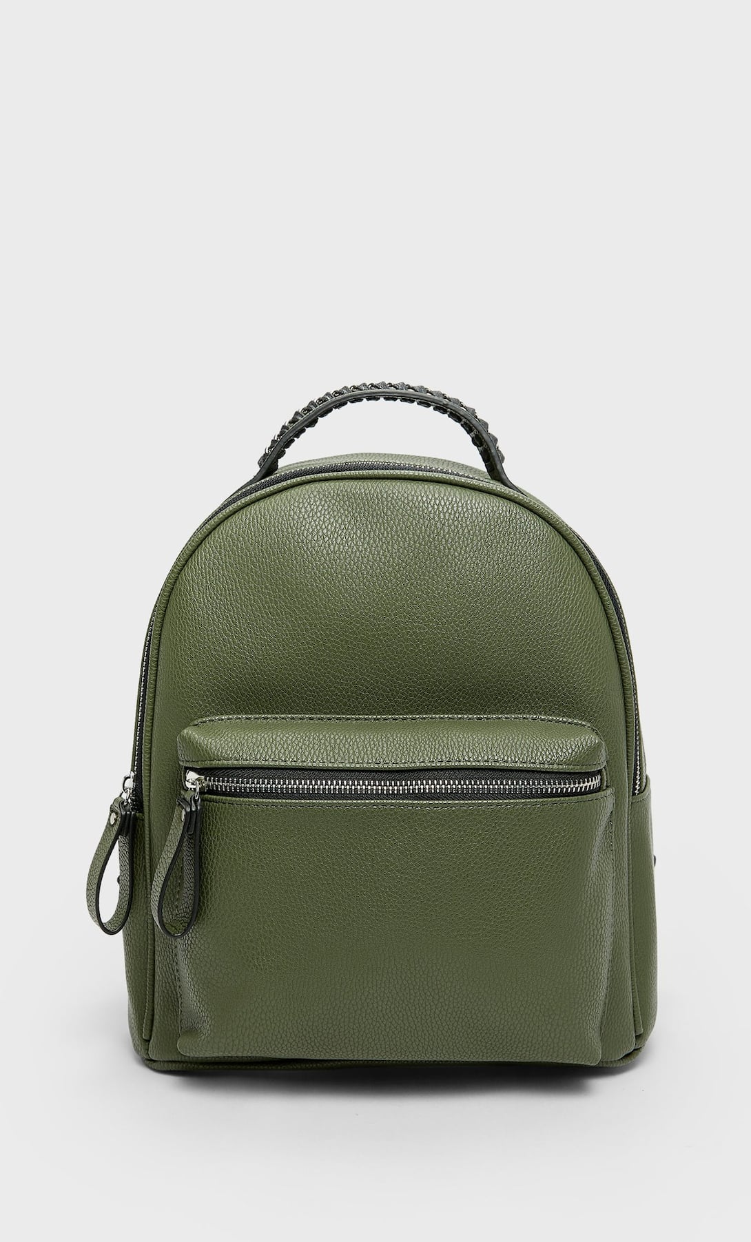 Rebajas Stradivarius: Mochilas por 9,99 son perfectas para vivir un verano activo, ir a la oficina o a clase con estilo
