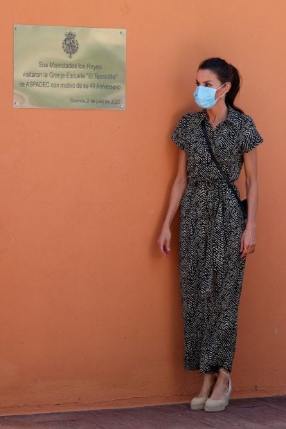 Letizia mono mango