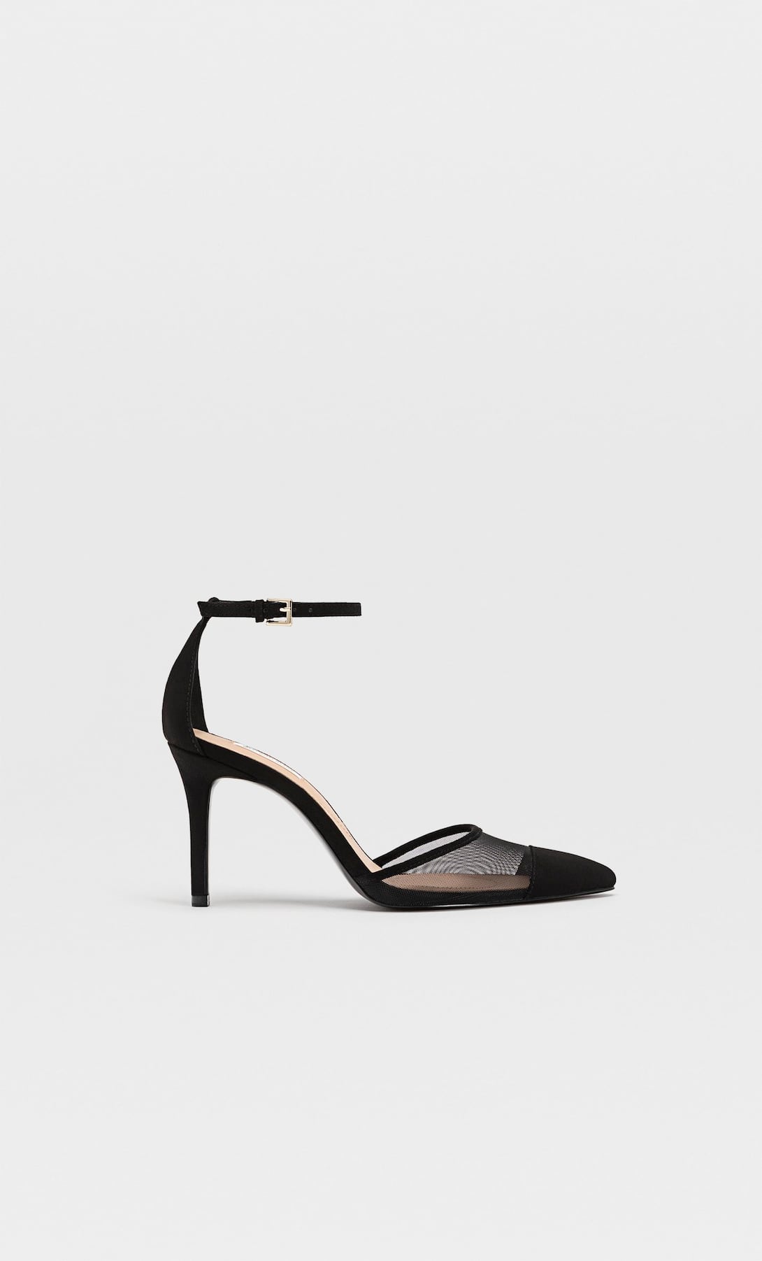 Estos 4 zapatos de tacón elegantes de Stradivarius se venden de rebajas por menos de 10 euros