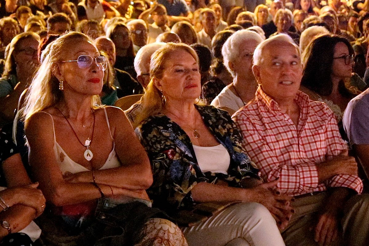 A pesar de haberse separado de Amador Mohedano, Rosa Benito continúa muy unida a la familia Jurado / GTRES