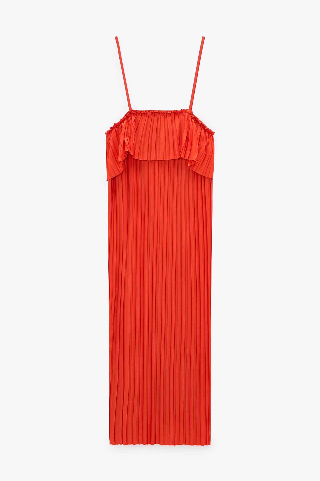 5 versiones del misterioso vestido rojo de Letizia, low cost y muy favorecedoras 