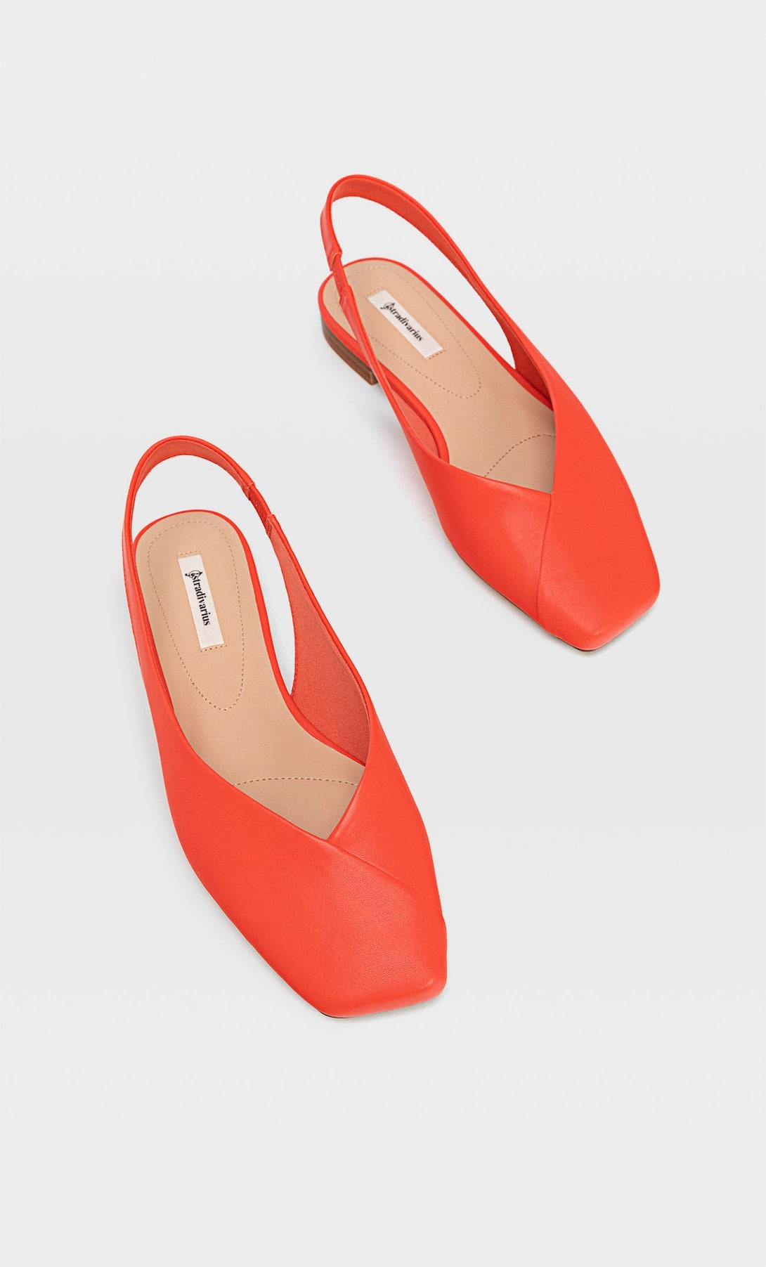 Estos son los mejores zapatos planos de Stradivarius con descuento dise&ntilde;ados todo tipo de looks