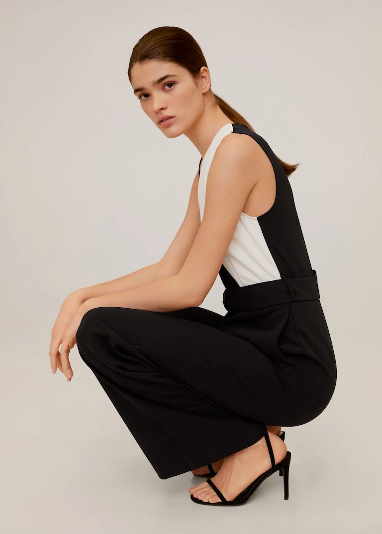 Este es el mono de Mango m&aacute;s c&oacute;modo y elegante que puedes tener por 19,99 euros