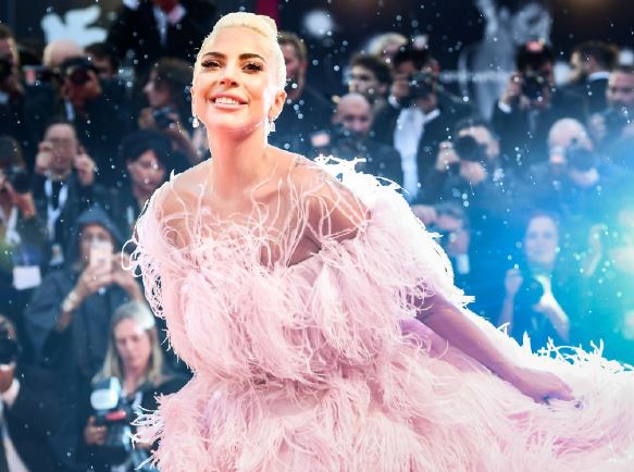 Lady Gaga, embajadora de la última fragancia de Valentino