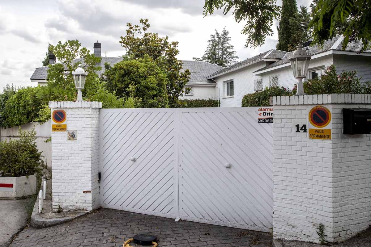 Sassa de Osma y Christian de Hannover han dejado su piso en un céntrico barrio de Madrid para mudarse a un impresionante chalet en la urbanización Puerta de Hierro / GTRES