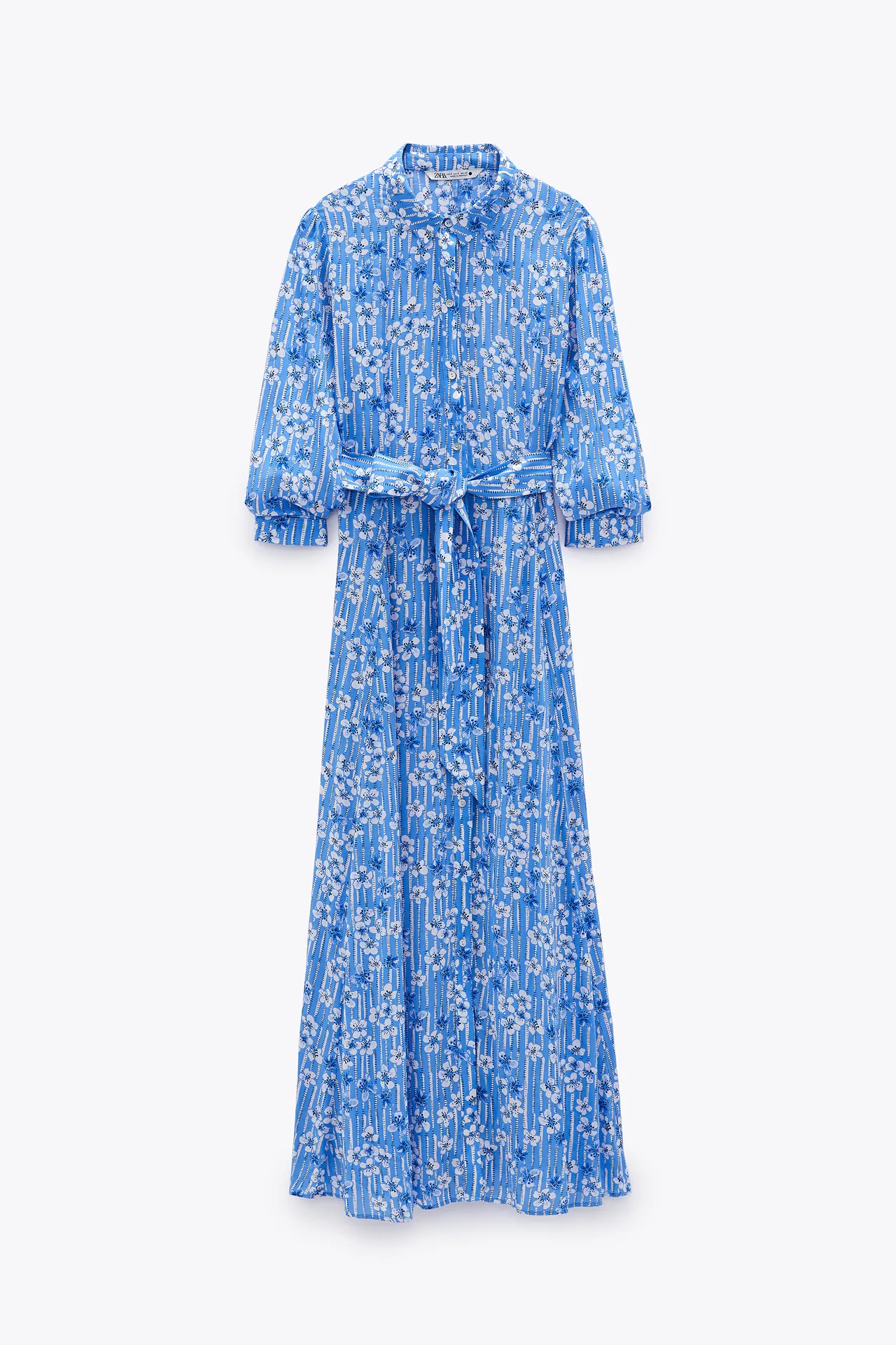 Letizia debe mejorar, estos vestidos midi de flores de Zara est&aacute;n a la altura de una reina por menos de 40 euros