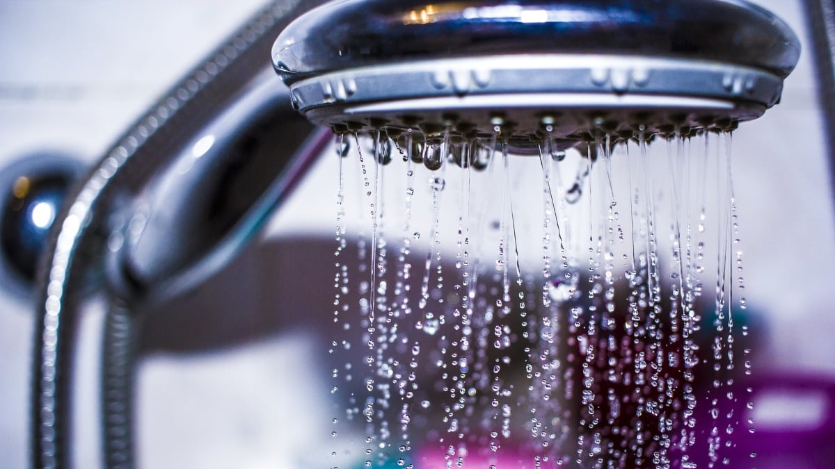 Descubre todos los beneficios de cantar bajo la ducha