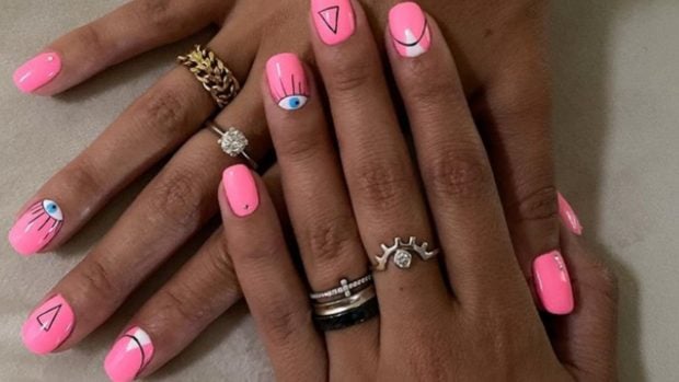 Cristina Pedroche tiene la manicura ideal que puedes hacerte f&aacute;cilmente en casa