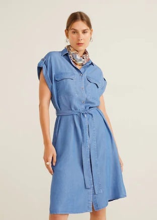 Este es el vestido camisero de Blanca Romero de Mango Outlet perfecto para volver a la rutina