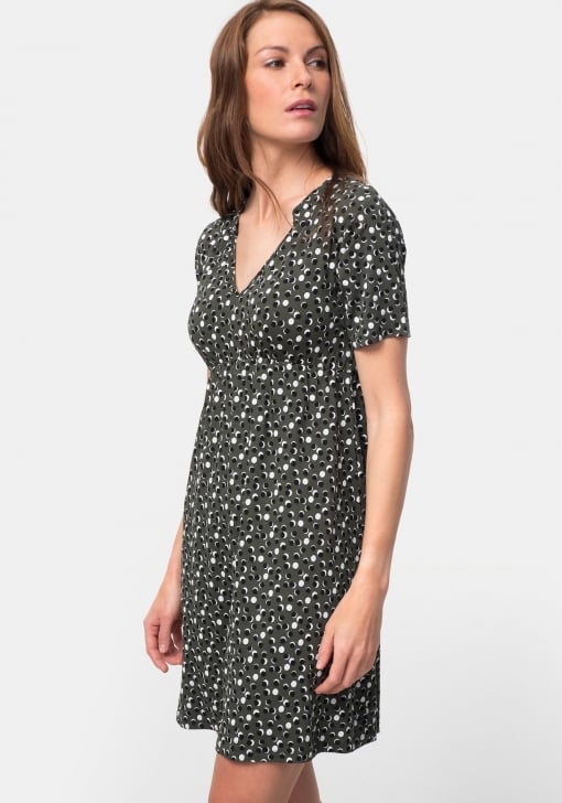 Rocío Osorno crea la colección de vestidos low cost más bonita de venta en Carrefour