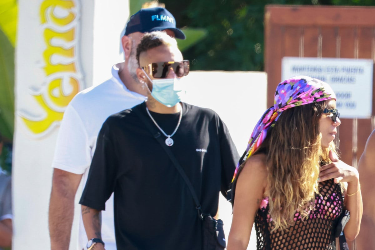 Neymar en Ibiza con amigos/Gtres