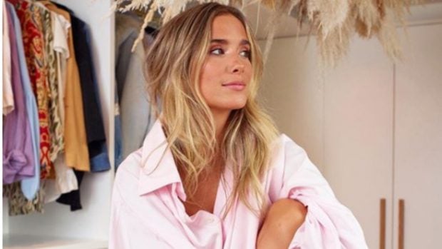 De Amelia Bono a Mar&iacute;a Pombo, estas son las camisas blancas de Zara que triunfan