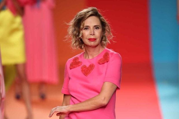 Ágatha Ruiz de la Prada durante su desfile en Cibeles / GTRES