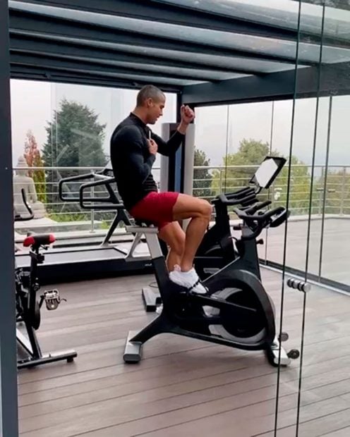 Asintomático y muy activo, así ha pasado la cuarentena Cristiano Ronaldo/@ cristiano
