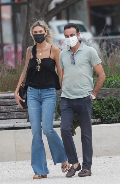 Enrique Ponce y Ana Soria paseando en el mes de septiembre por Nimes -Francia-/Gtres