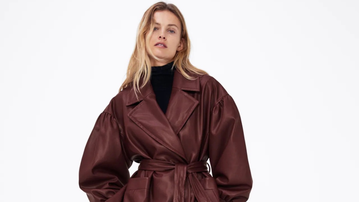 Zara: Busca por el armario o compra esta blazer ochentera de piel una de las prendas de la temporada