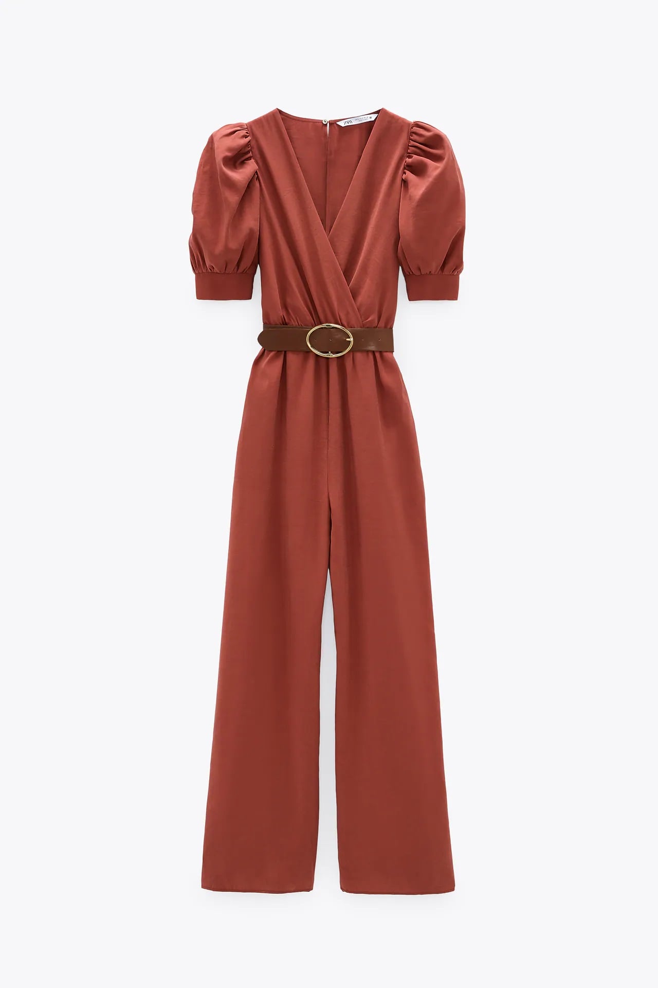Este es el kimono de Zara m&aacute;s deseados estas Navidades 2020, a punto de agotarse