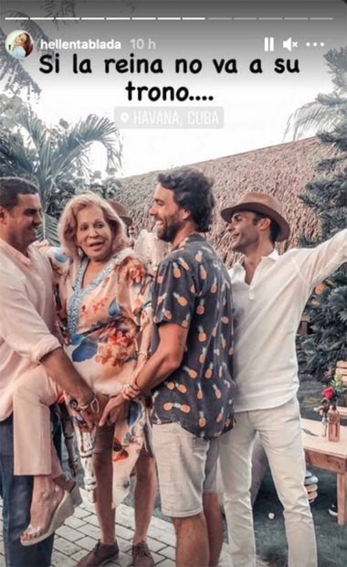 Elena Moure en la preboda de su nieta./Instagram @Preboda de Elena Tablada en Cuba./Instagram @hellentablada