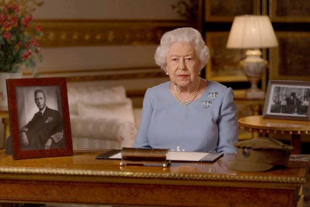 La reina Isabel II en una imagen de archivo./Gtres