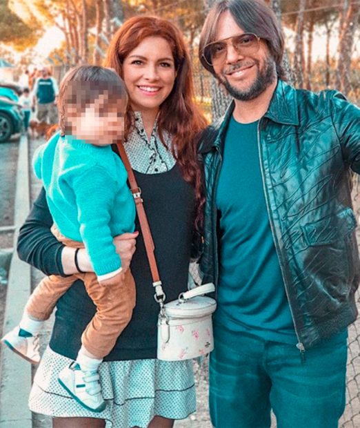 El bailaor est&aacute; como loco con su hijo/@joaquincortesworld