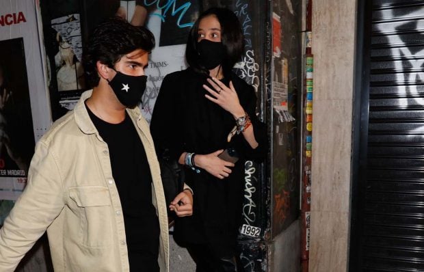 El pasado fin de semana, Victoria Federica recibi&oacute; insultos de "ladrona" mientras caminaba por la calle con su novio/Gtres