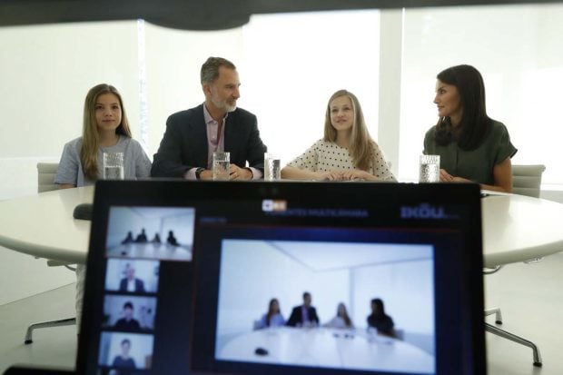 Durante el confinamiento tanto Leonor como Sofía han continuado su formación académica de manera online/Gtres