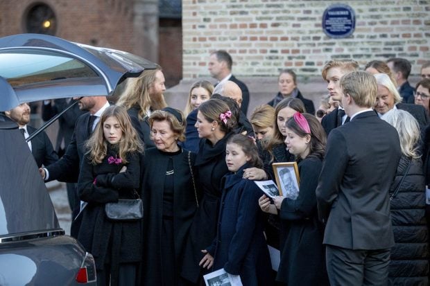 La Familia Real noruega en el entierro de Ari Behn./Gtres
