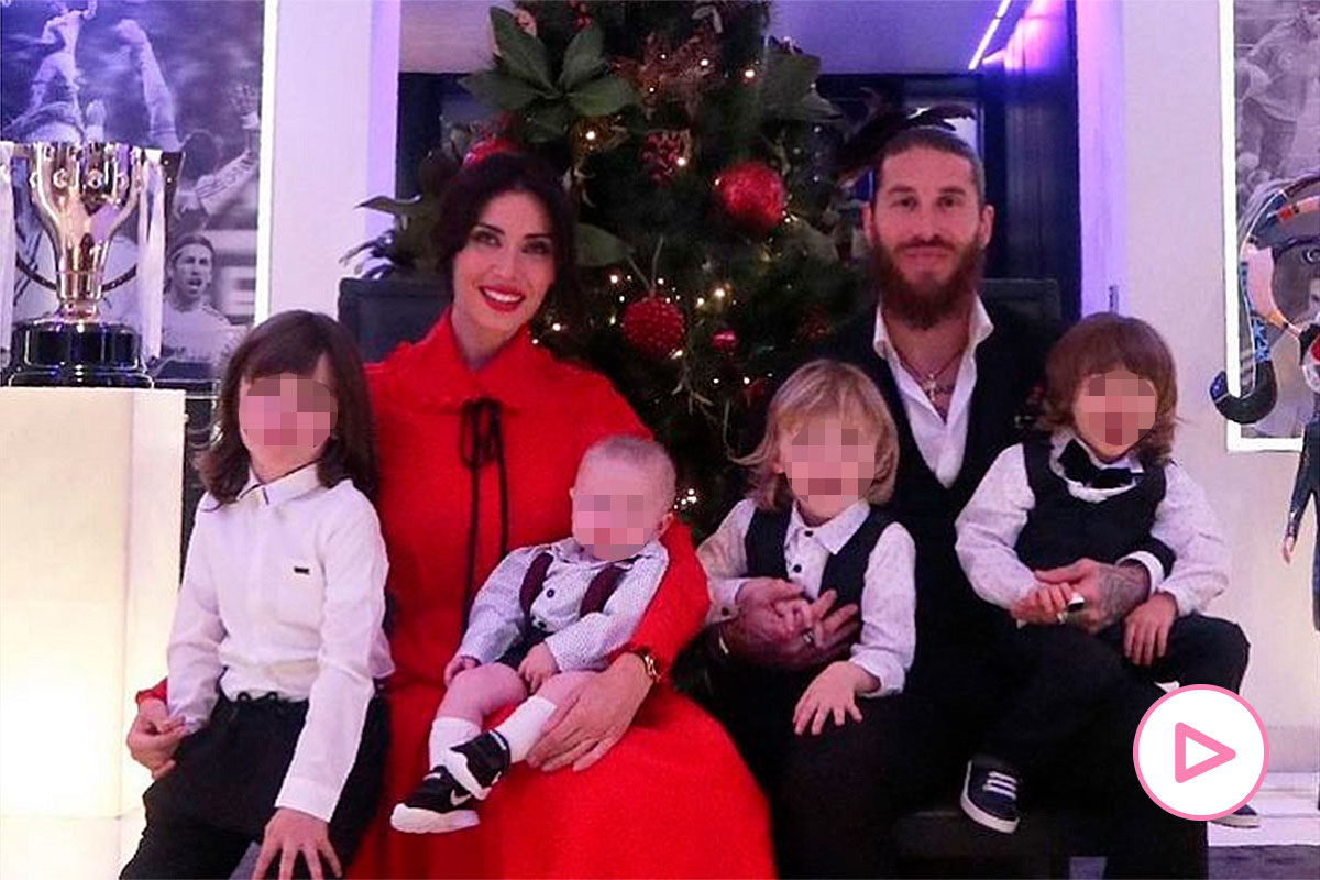 Sergio Ramos y Pilar Rubio posan con sus hijos por Navidad / Instagram