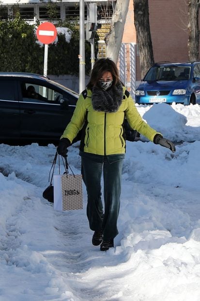 A Ana Rosa le ha costado llegar a su casa por culpa de la nieve / Gtres