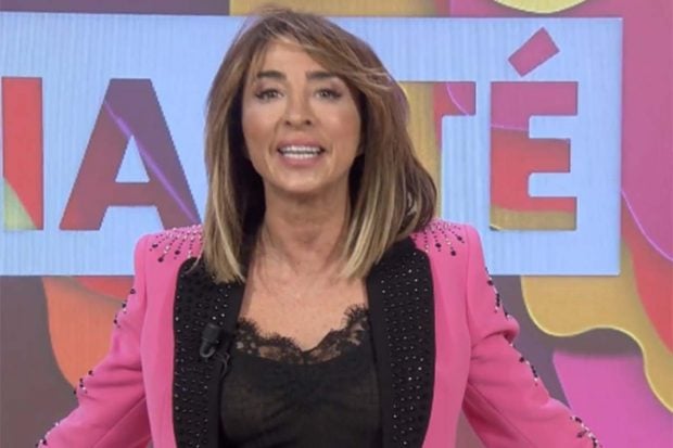 Mar&iacute;a Pati&ntilde;o presentando 'Socialit&eacute;'./'Socialit&eacute;'