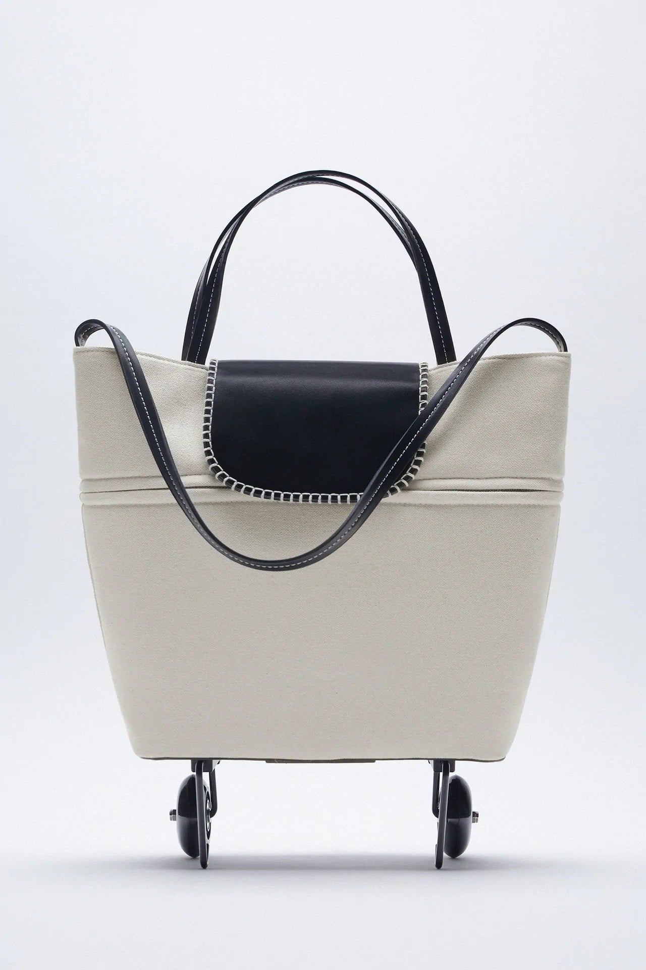 &iquest;Carro de la compra o bolso con estilo? Zara presenta el carro-bolso definitivo