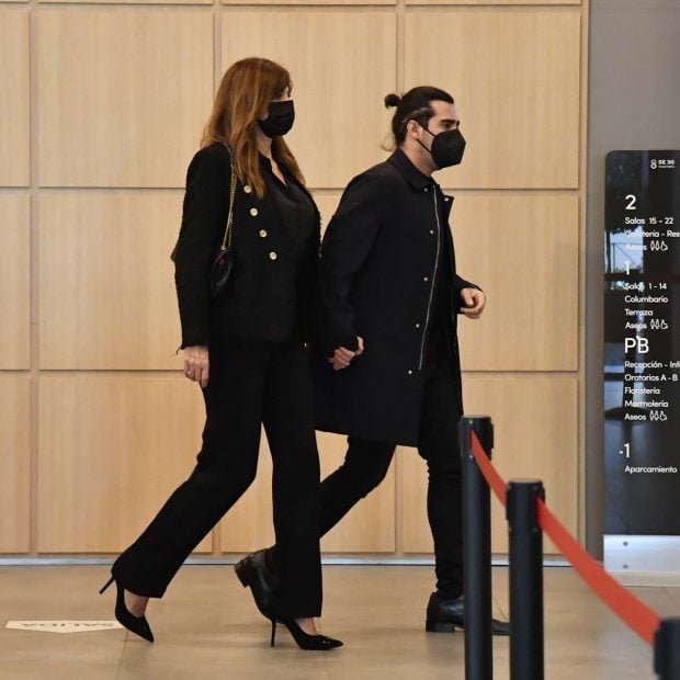 Maril&oacute; Montero y su hijo Alberto Herrera