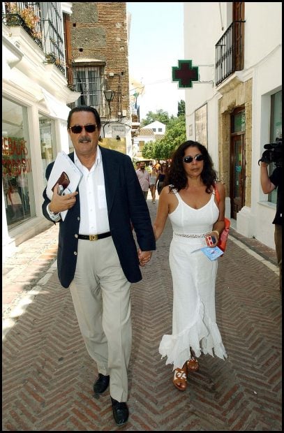 Isabel Pantoja y Juli&aacute;n Mu&ntilde;oz