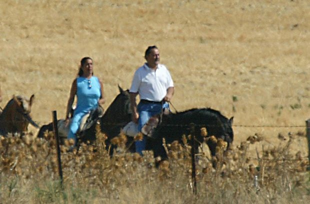 Isabel Pantoja, Juli&aacute;n Mu&ntilde;oz