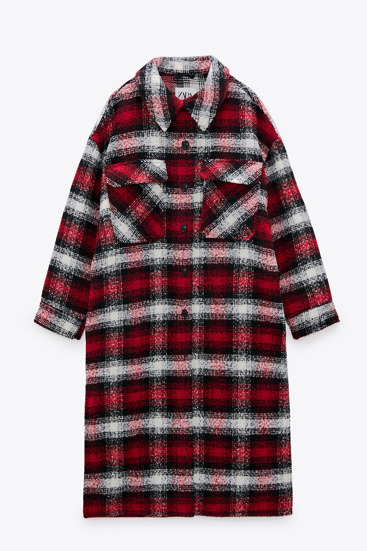 La chaqueta de rebajas de Zara con la que Laura Matamoros despide el fr&iacute;o