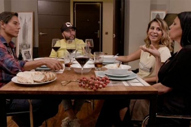 Ven a cenar conmigo
